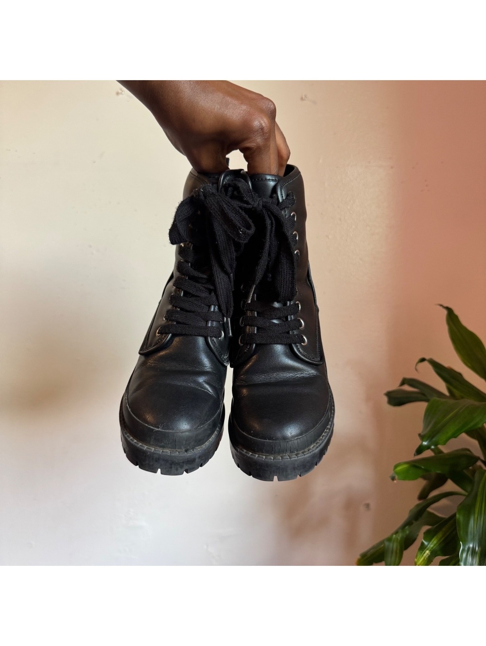 Steve Madden goth Black Leather Chunky Block Heel Combat Boots Size US 6 - Picture 3 of 7